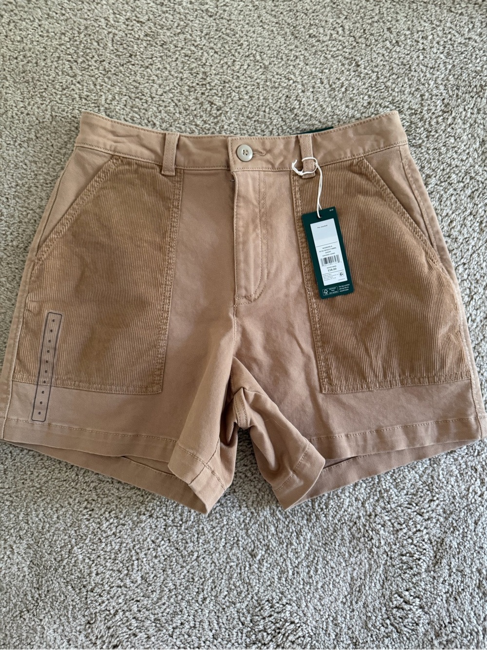 Alpine Design Women's Tan Utility Patch Shorts size 6 nwt
